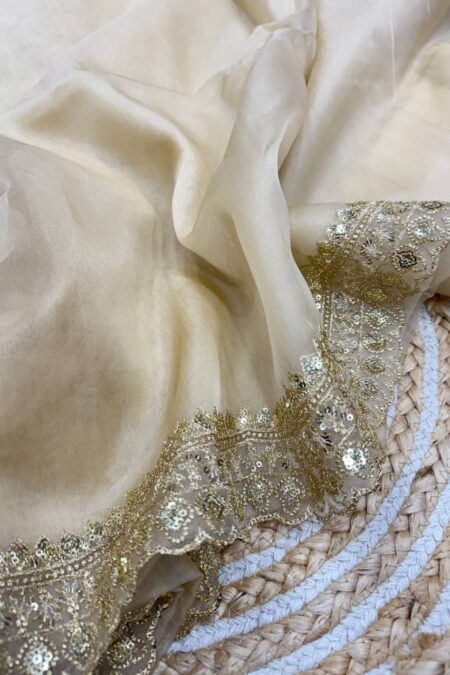 Luxurious Ivory Organza Dupatta with Heavy Golden Sequin & Zari Cutwork Border – Perfect for Weddings & Festive Layering